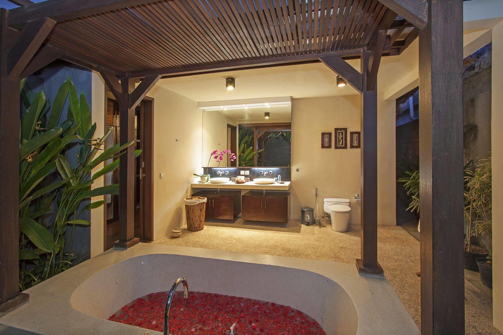 Imani Villas Canggu Buitenkant foto
